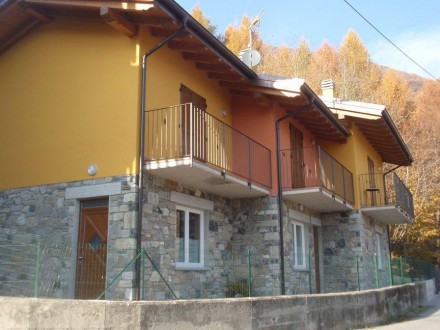 Apartments "Casa Candida" in Livo Lake Como - Residence Le Azalee